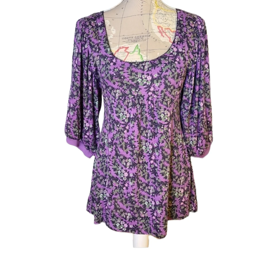 Free People Size Small Bohemian Purple Black Floral Scoopneck Babydoll Blouse